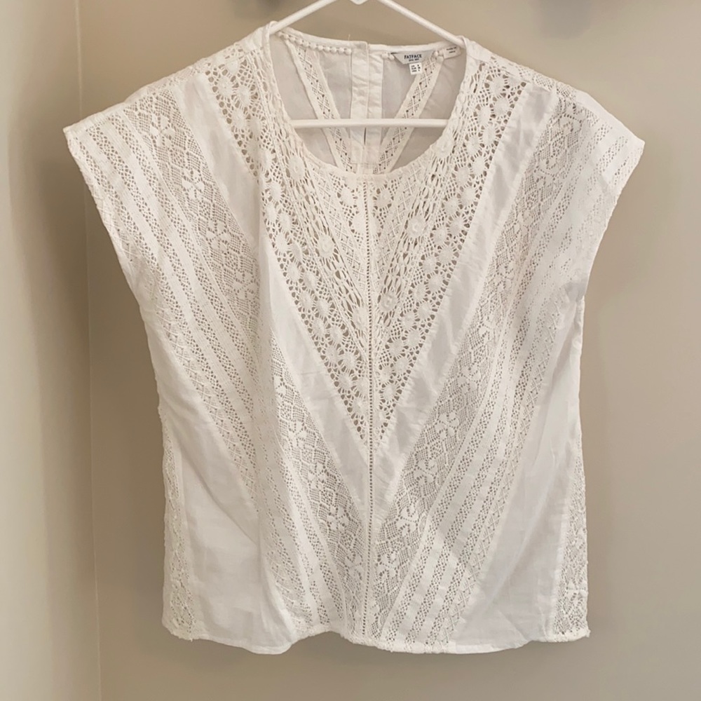 Fat face lace short sleeve top in cream size 4